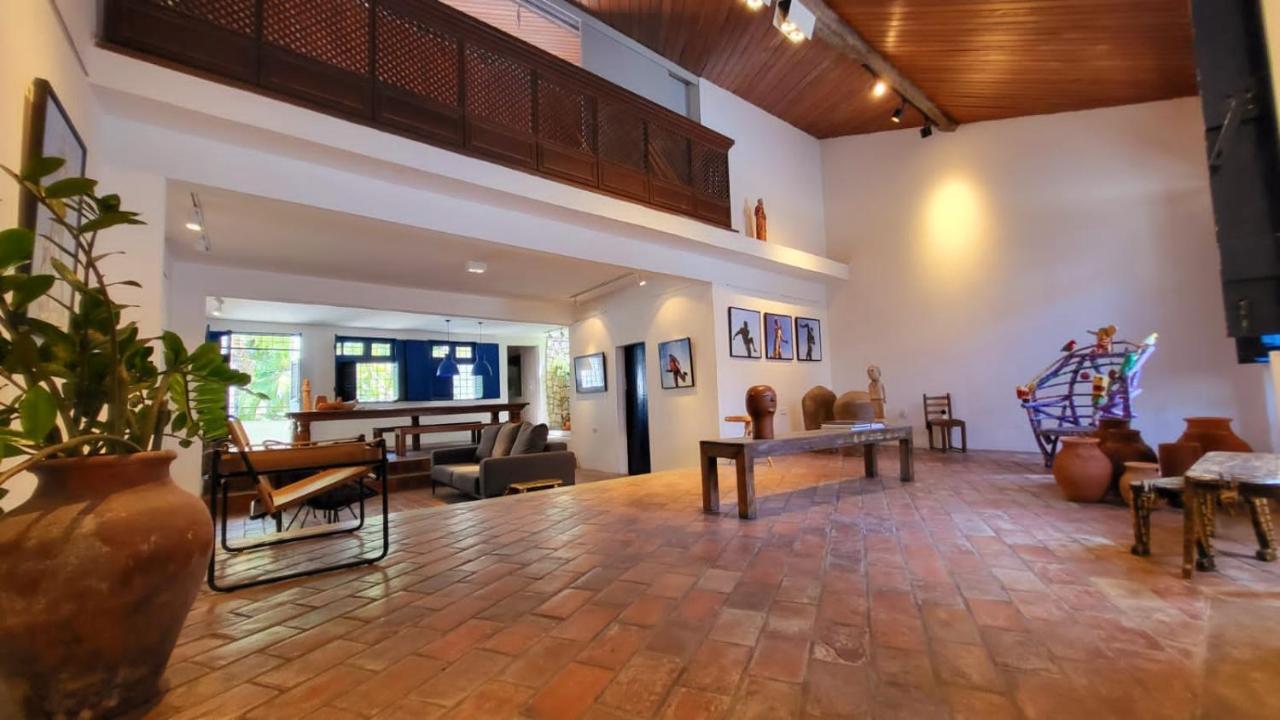 & Art Gallery Olinda