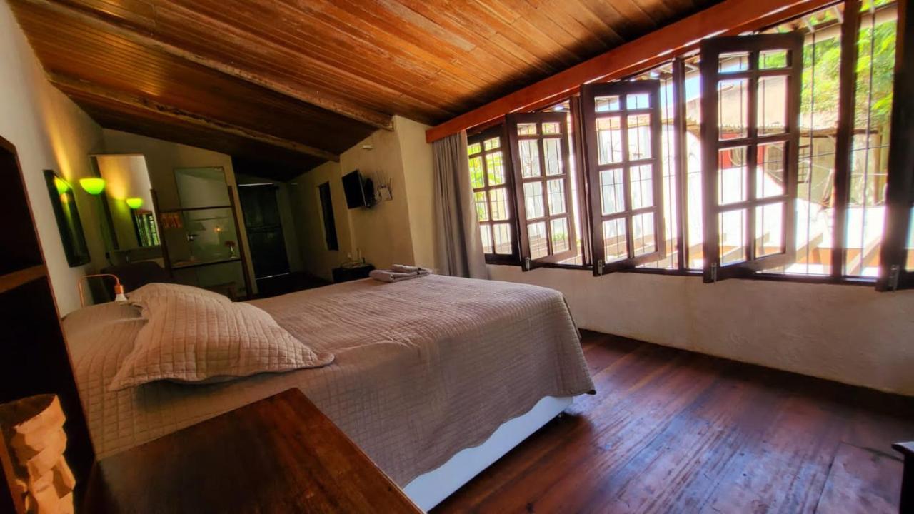 Bed & Breakfast & Art Gallery *
