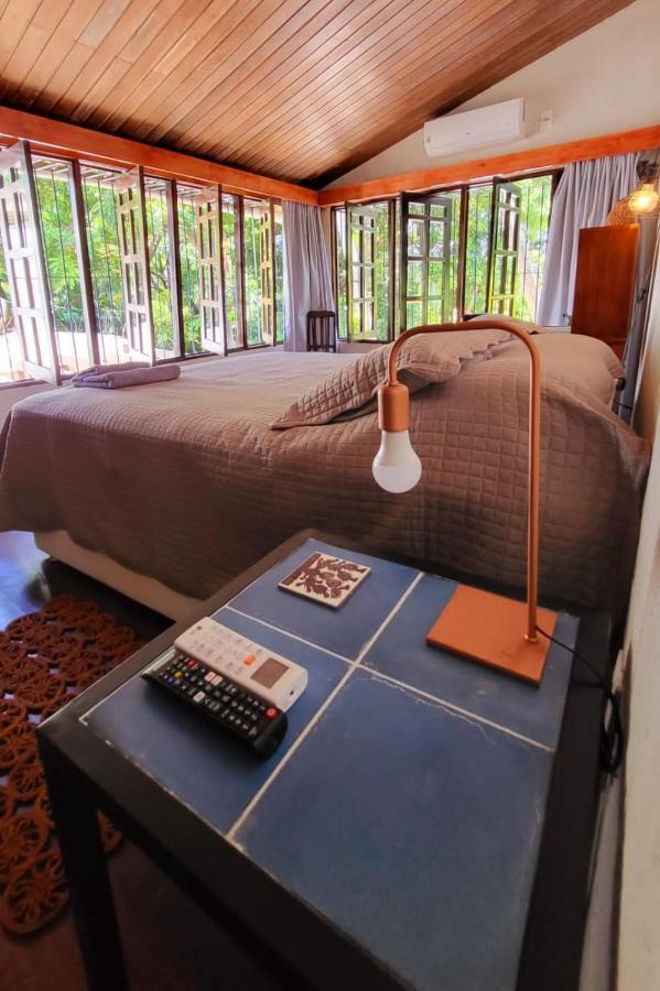 Bed & Breakfast & Art Gallery